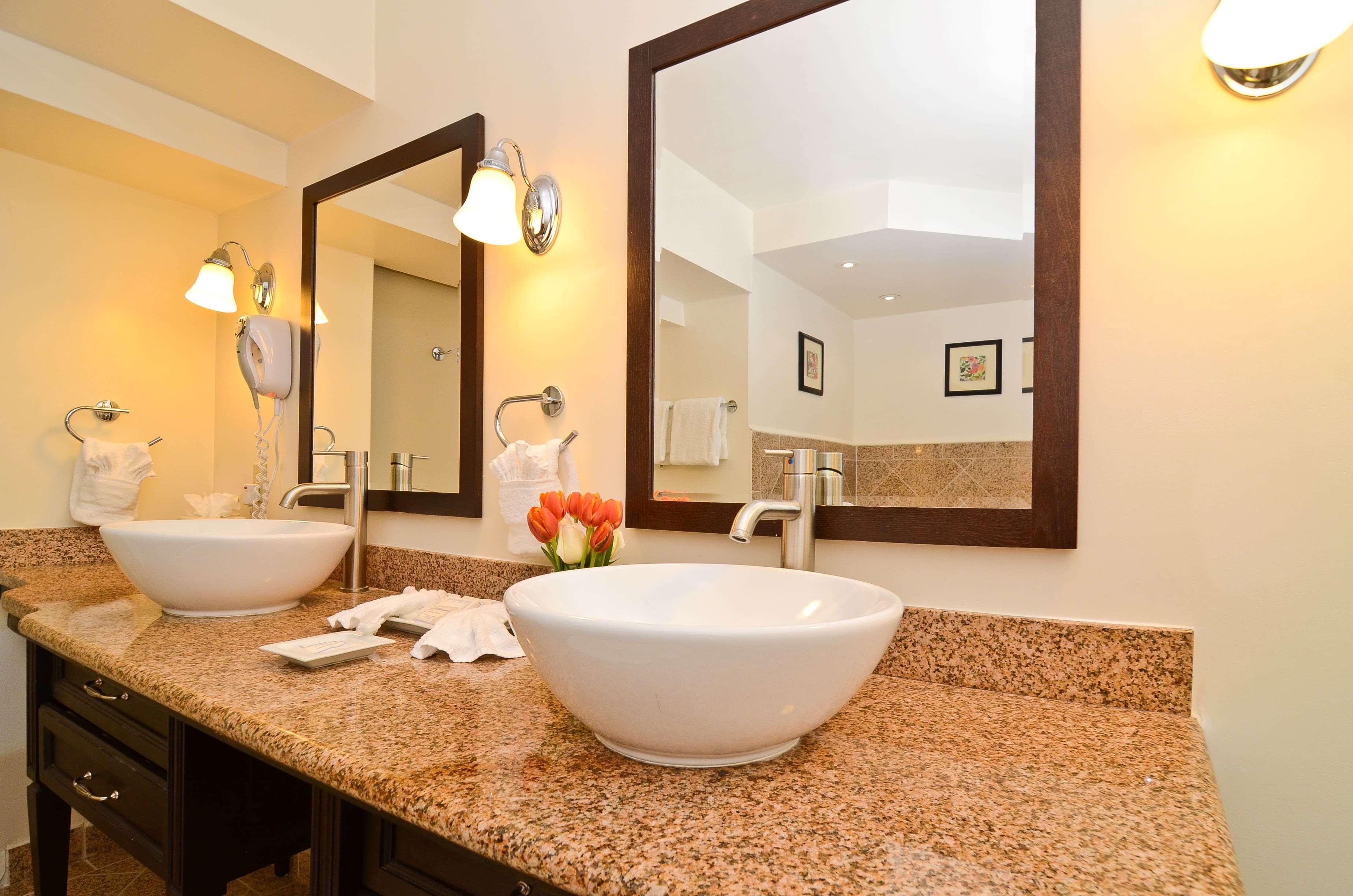 Ramada By Wyndham Oakland Downtown City Center Zewnętrze zdjęcie