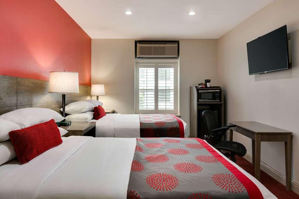 Ramada By Wyndham Oakland Downtown City Center Pokój zdjęcie